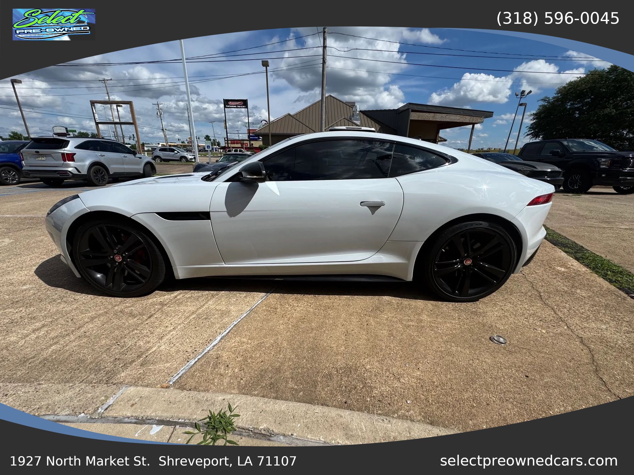 Used 2017 Jaguar F-TYPE Coupe RWD image 3