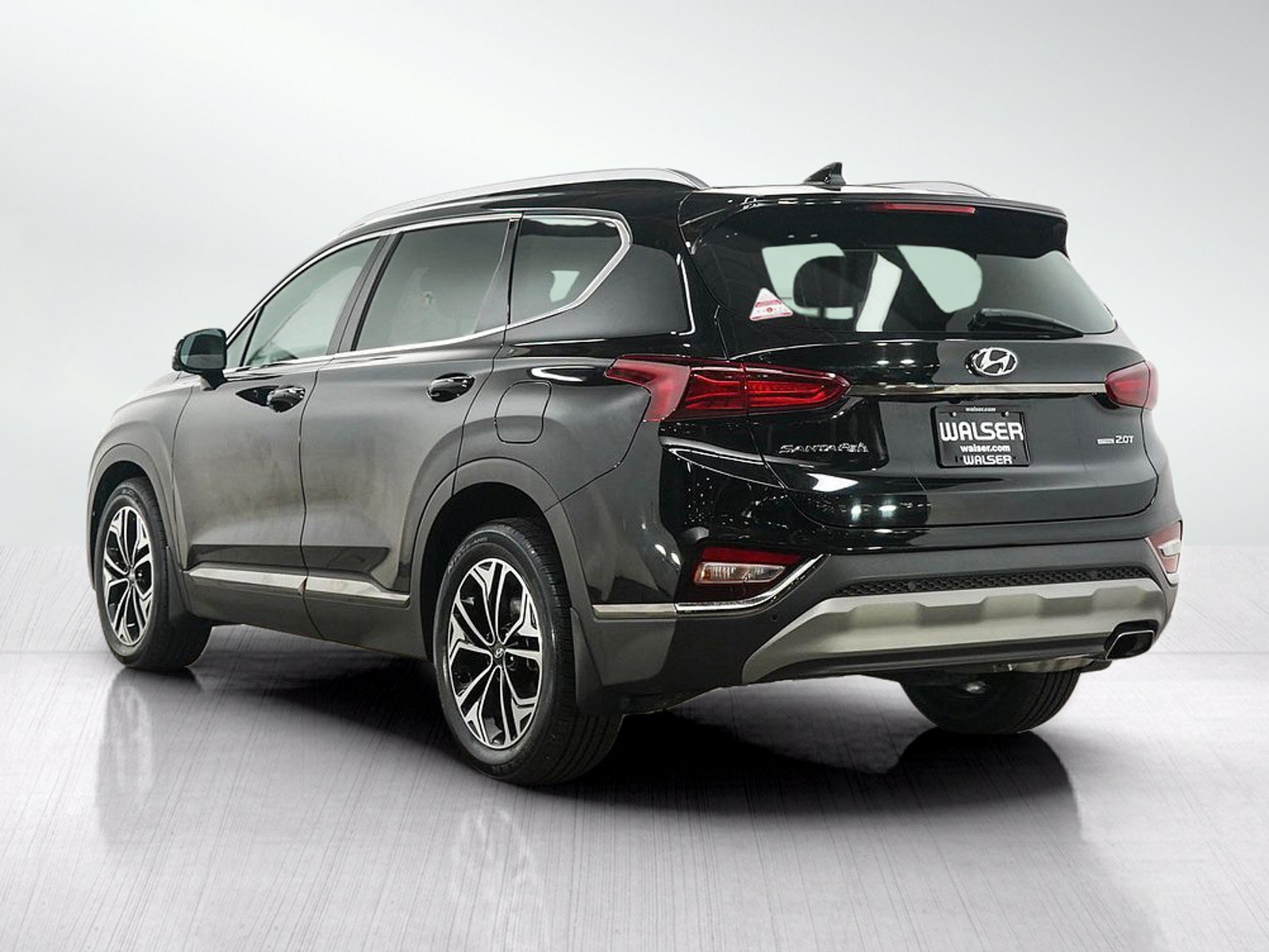 Used 2020 Hyundai Santa Fe Limited w/ Cargo Package AWD/4WD image 3