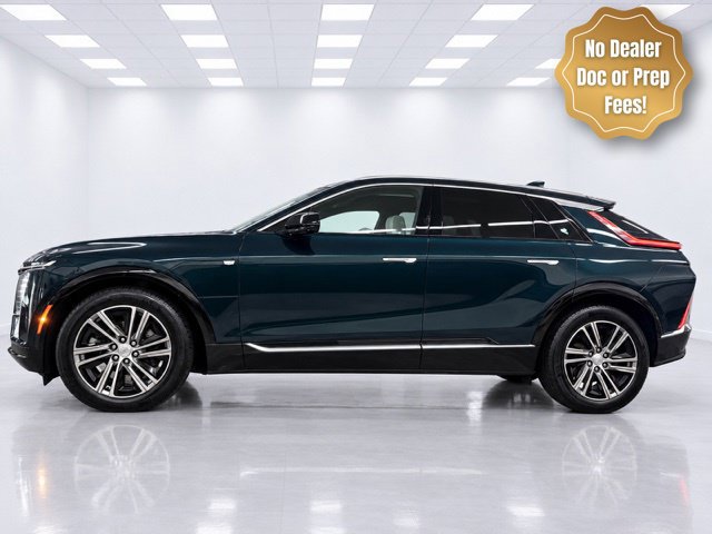 Used 2024 Cadillac Lyriq Luxury w/ LPO, Floor Liner Package