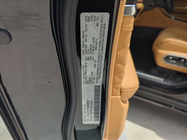 New 2026 Jeep Grand Cherokee L Summit AWD/4WD image 15