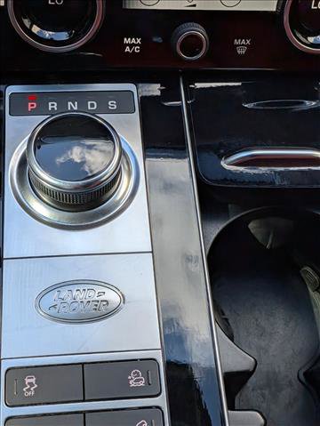 Used 2020 Land Rover Range Rover Long Wheelbase Autobiography image 16