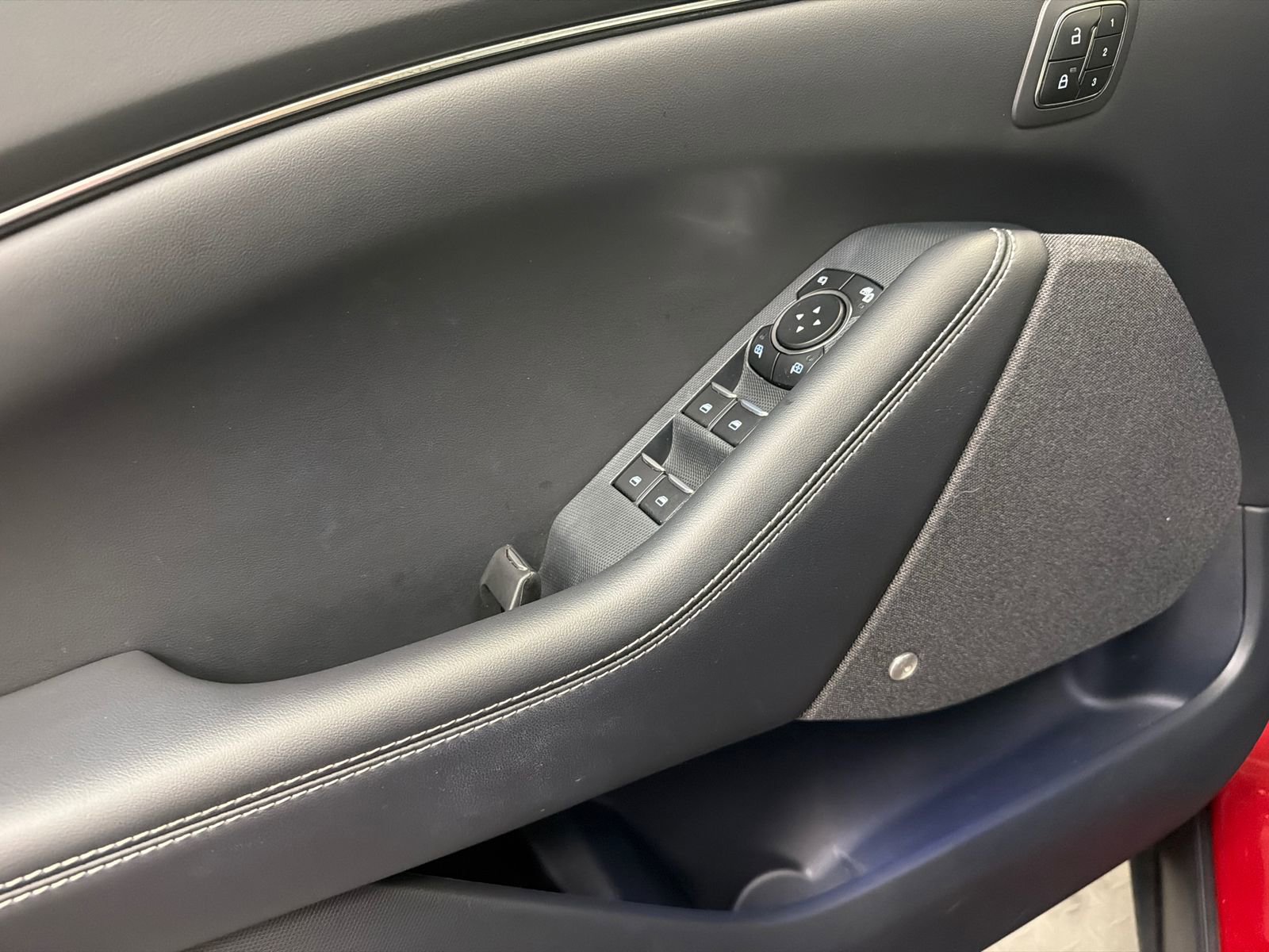 Used 2023 Ford Mustang Mach-E Premium image 34