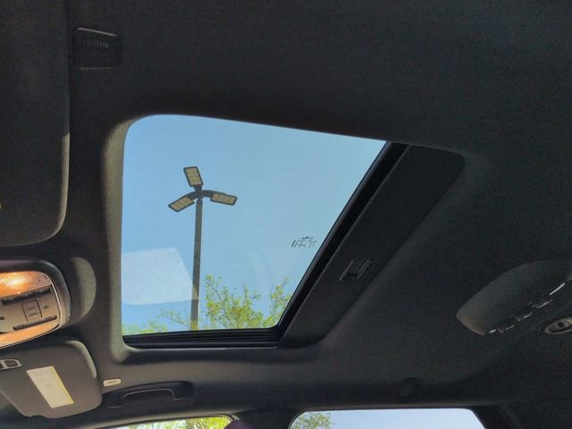 Certified 2025 Dodge Durango R/T image 21