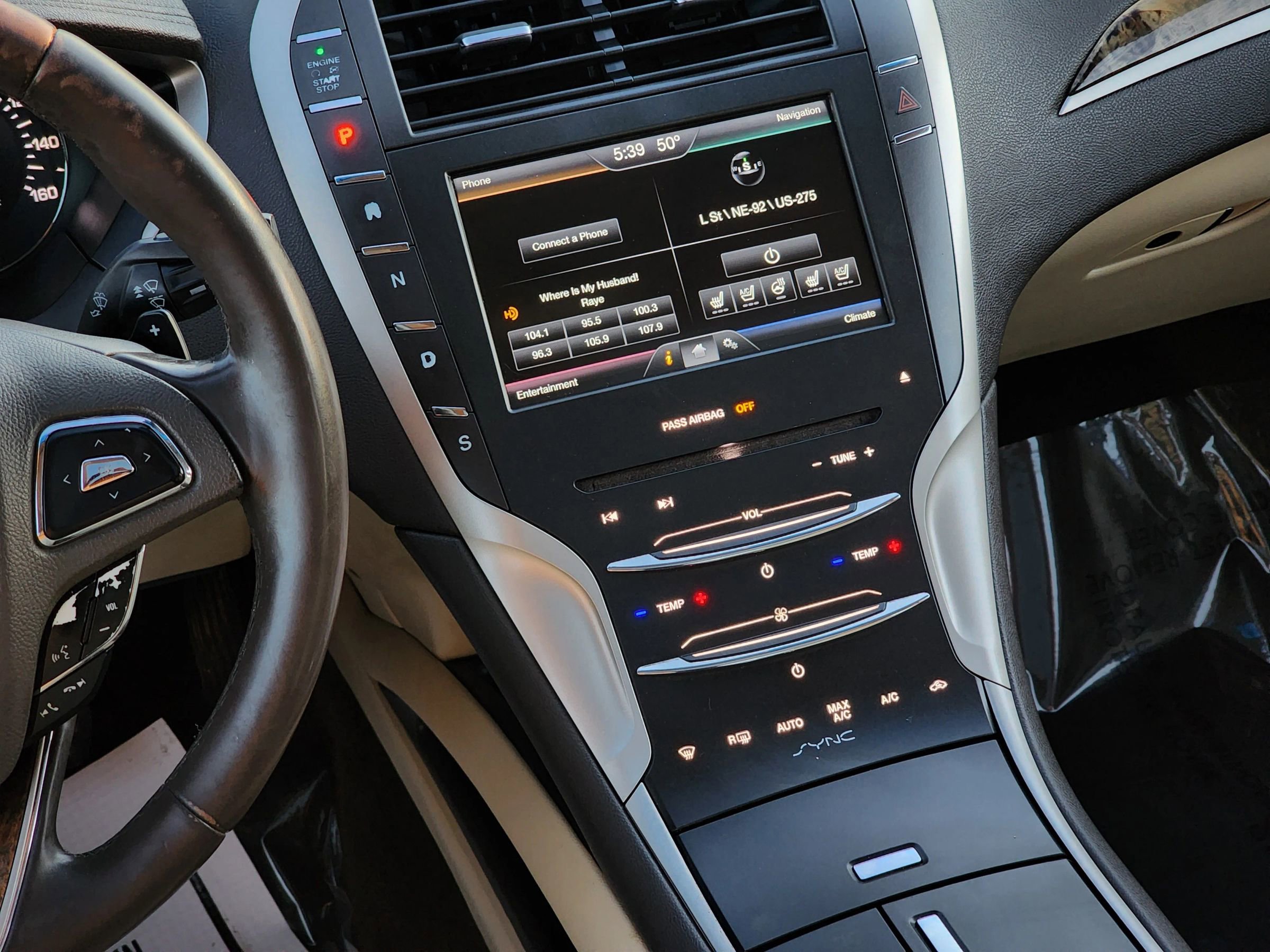 Used 2015 Lincoln MKZ w/ Equipment Group 102A Reserve FWD image 14