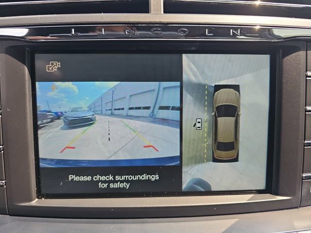 Used 2018 Lincoln Continental Reserve FWD image 23