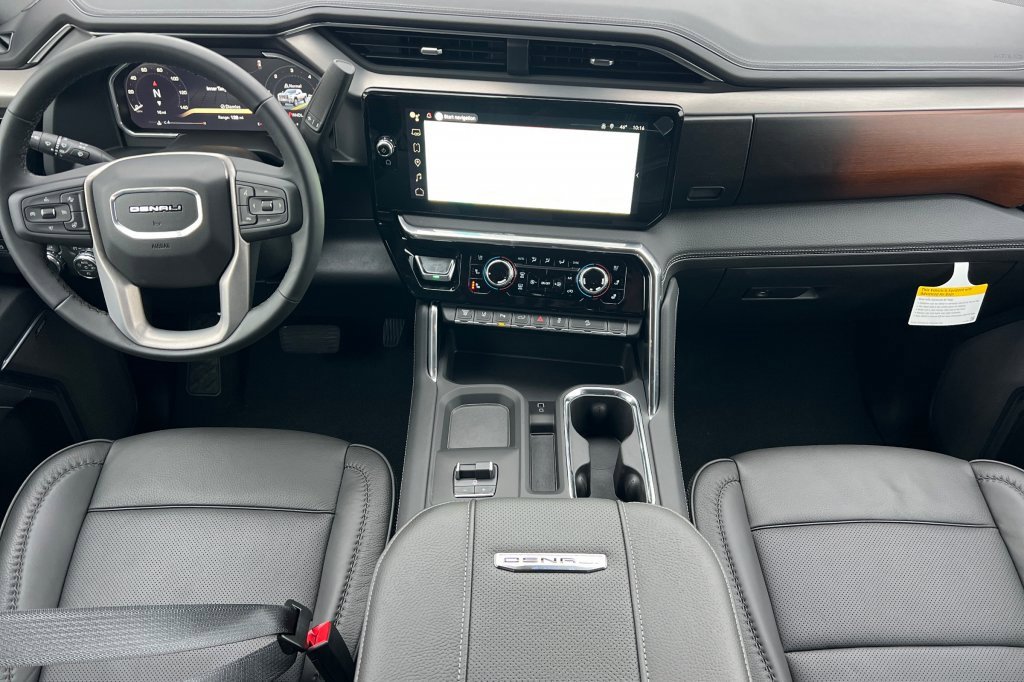 New 2026 GMC Sierra 2500 Denali w/ Denali Reserve Package image 10