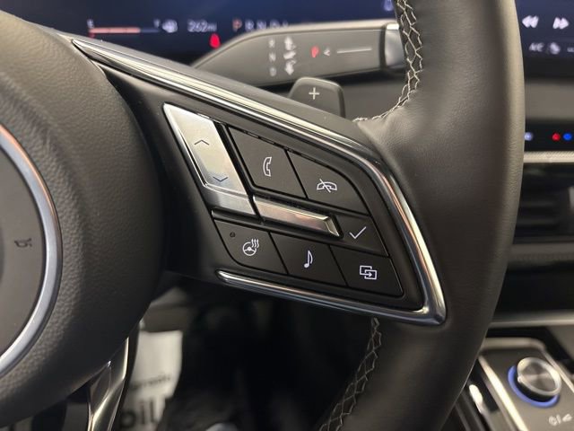 Used 2025 Buick Enclave Preferred image 29