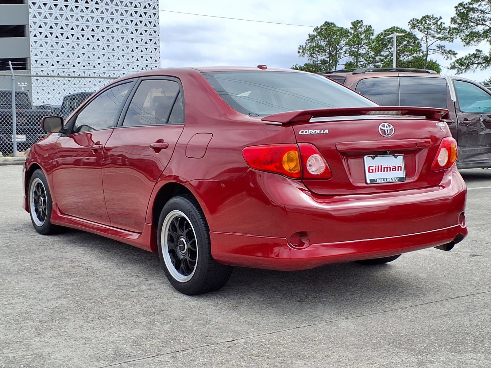 Used 2010 Toyota Corolla S FWD image 3