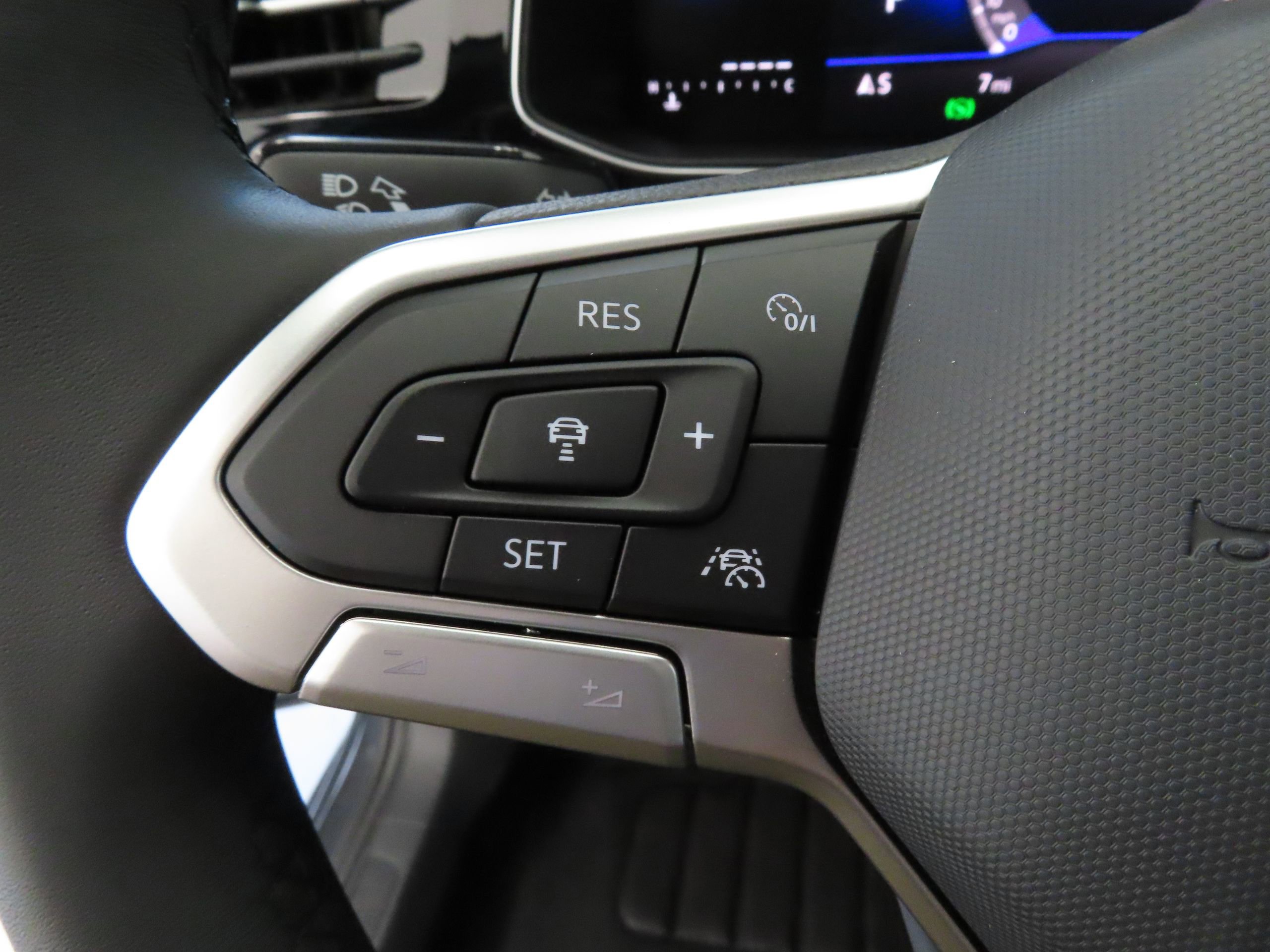 New 2026 Volkswagen Jetta Sport FWD image 12