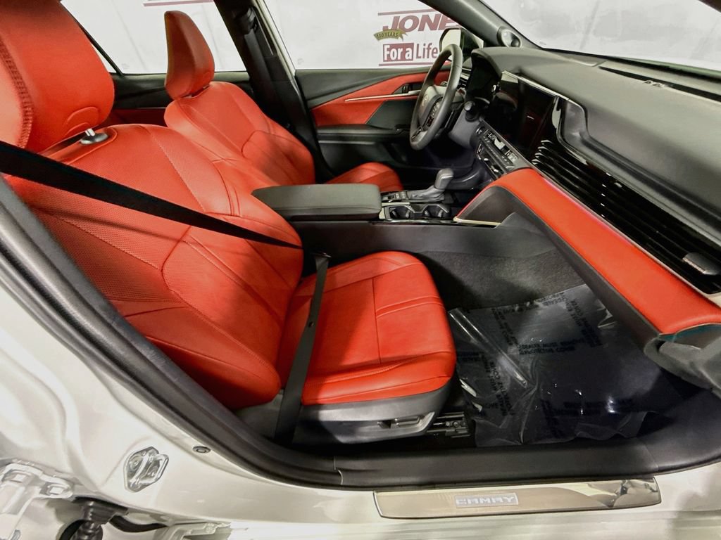 Certified 2026 Toyota Camry XSE w/ Premium Plus Package FWD image 32