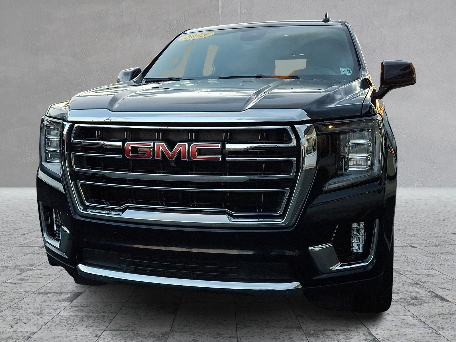 Certified 2023 GMC Yukon SLT w/ SLT Luxury Package image 4