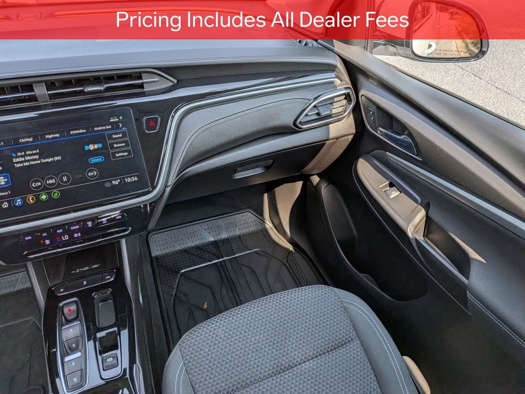 Used 2023 Chevrolet Bolt EUV LT FWD image 17
