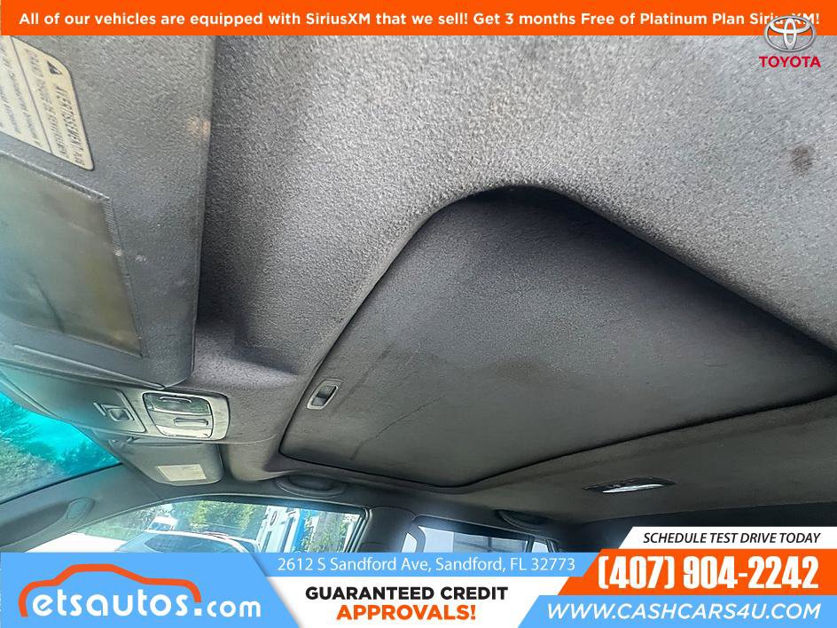 Used 2005 Toyota 4Runner SR5 AWD/4WD image 12