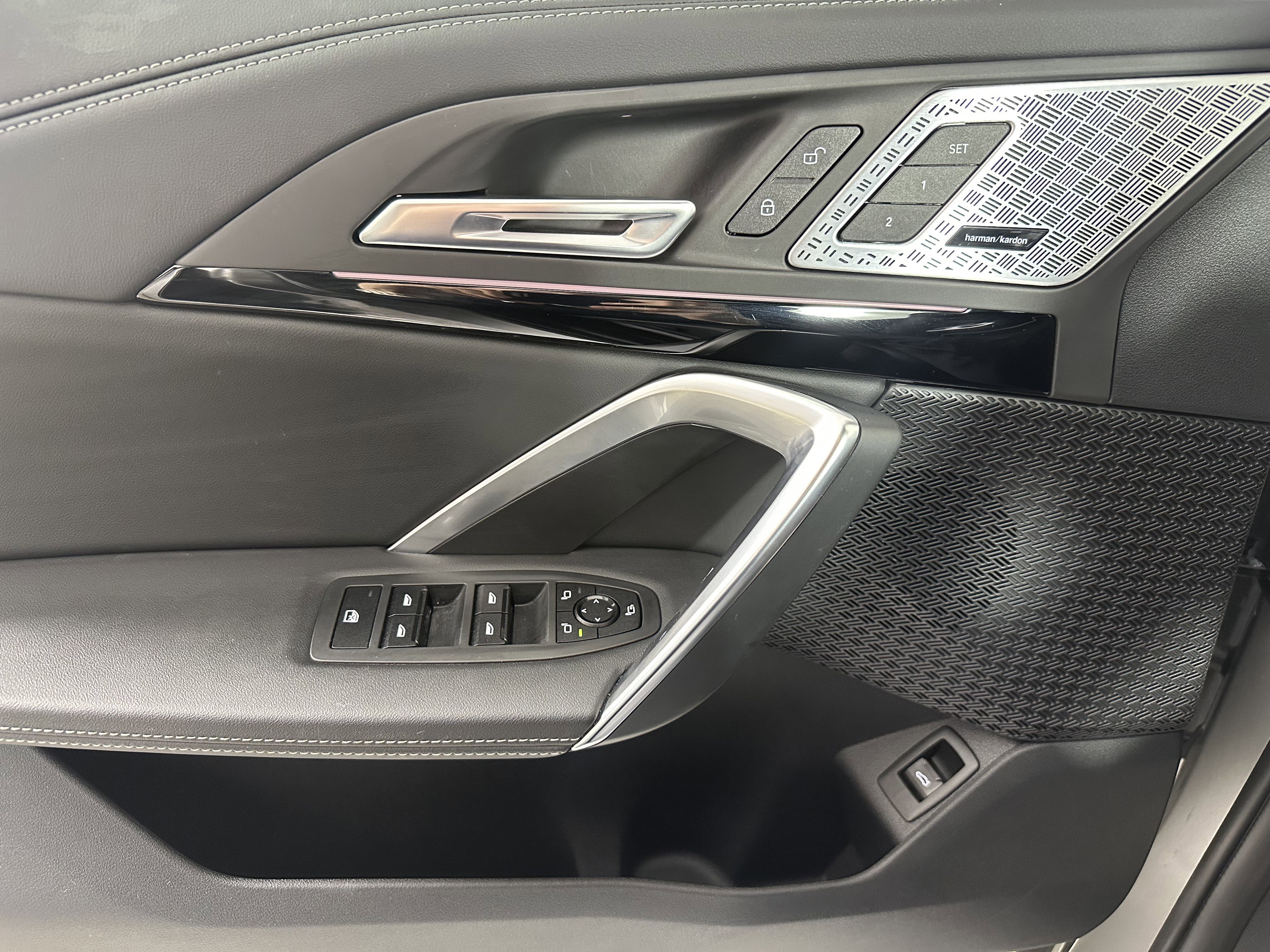 Certified 2025 BMW X1 xDrive28i w/ Technology Package image 23