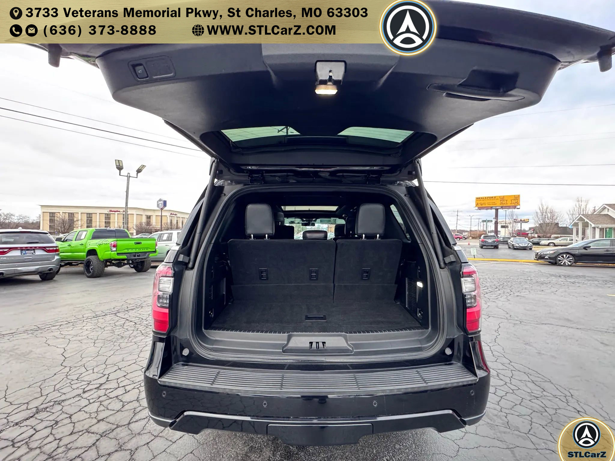 Used 2019 Ford Expedition Limited w/ Equipment Group 303A image 13
