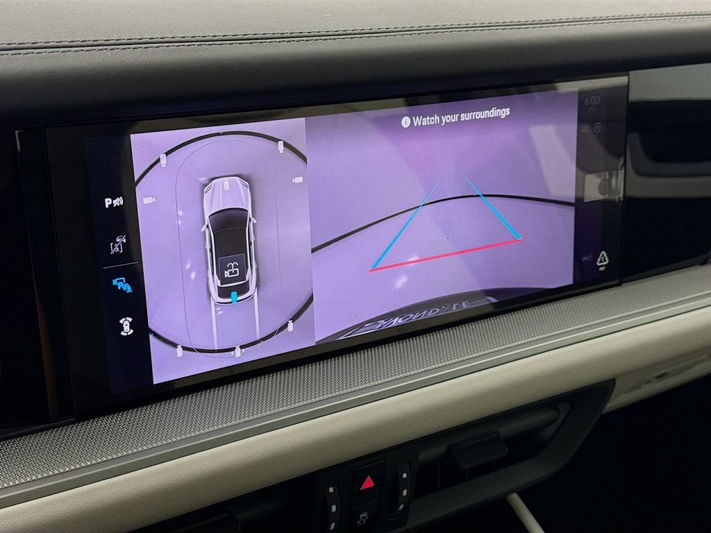 New 2026 Porsche Cayenne Coupe AWD/4WD image 20