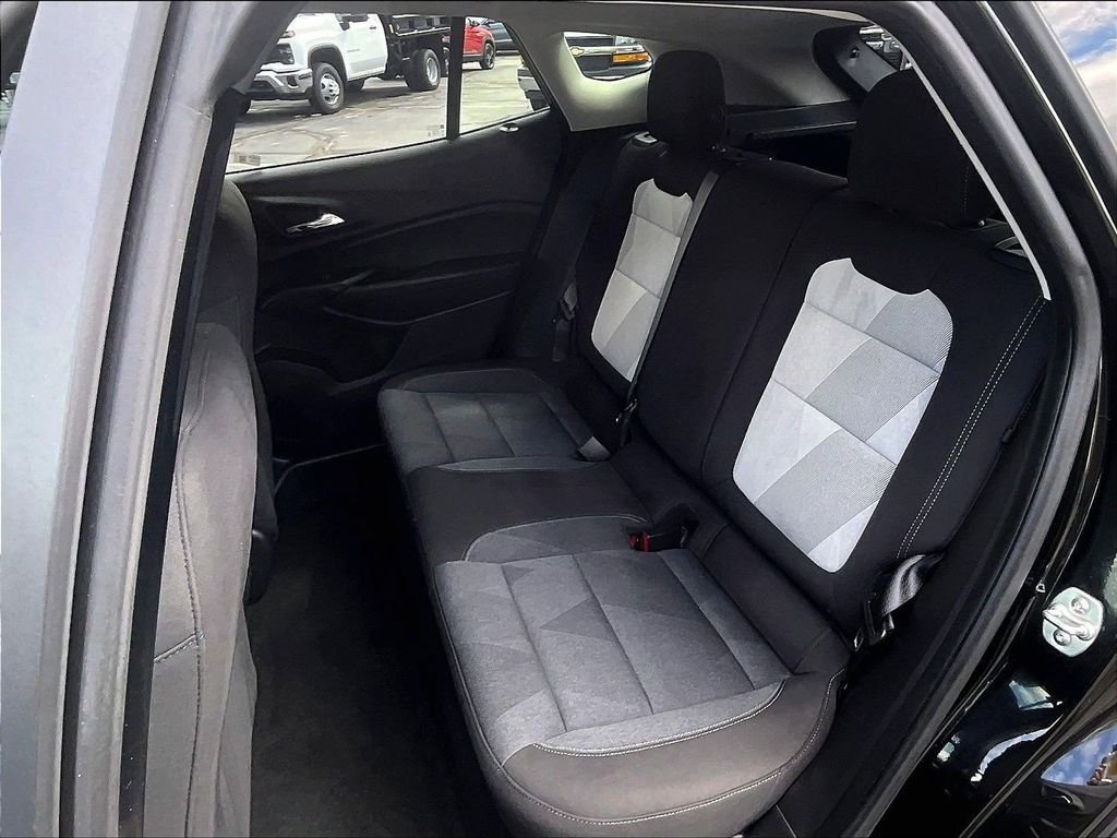 Used 2024 Chevrolet Trax LS FWD image 14