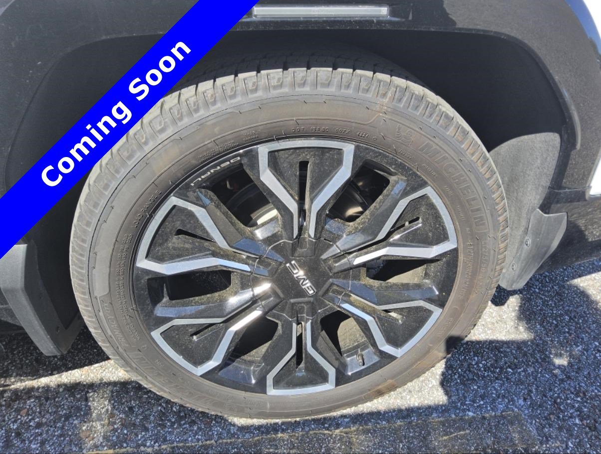 Used 2025 GMC Sierra EV Denali AWD/4WD image 16