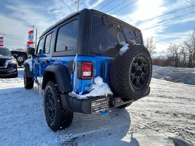 Used 2023 Jeep Wrangler Unlimited AWD/4WD image 5