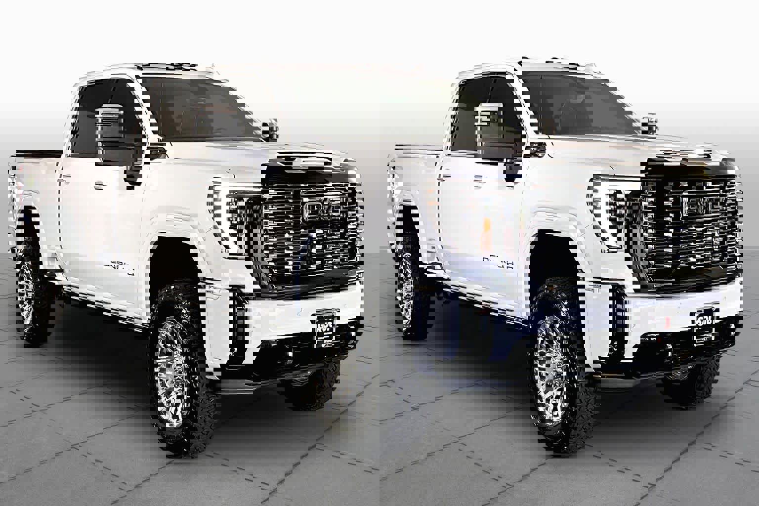 Used 2026 GMC Sierra 2500 Denali Ultimate AWD/4WD image 3