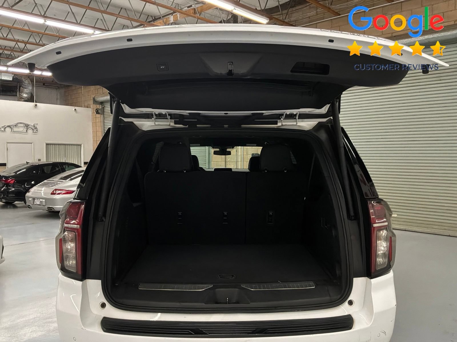 Used 2022 Chevrolet Suburban Premier RWD image 16