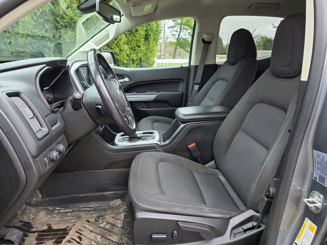 Used 2022 Chevrolet Colorado LT w/ LT Convenience Package image 8