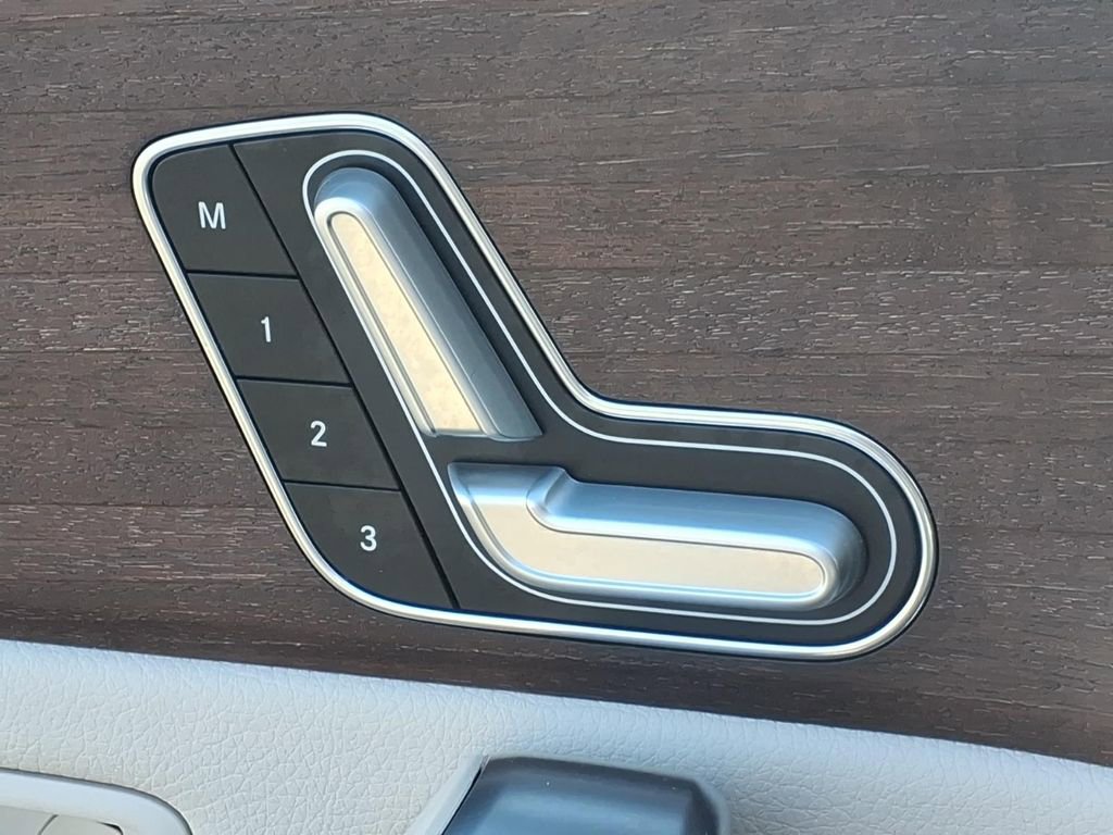 Used 2022 Mercedes-Benz CLA 250 image 12