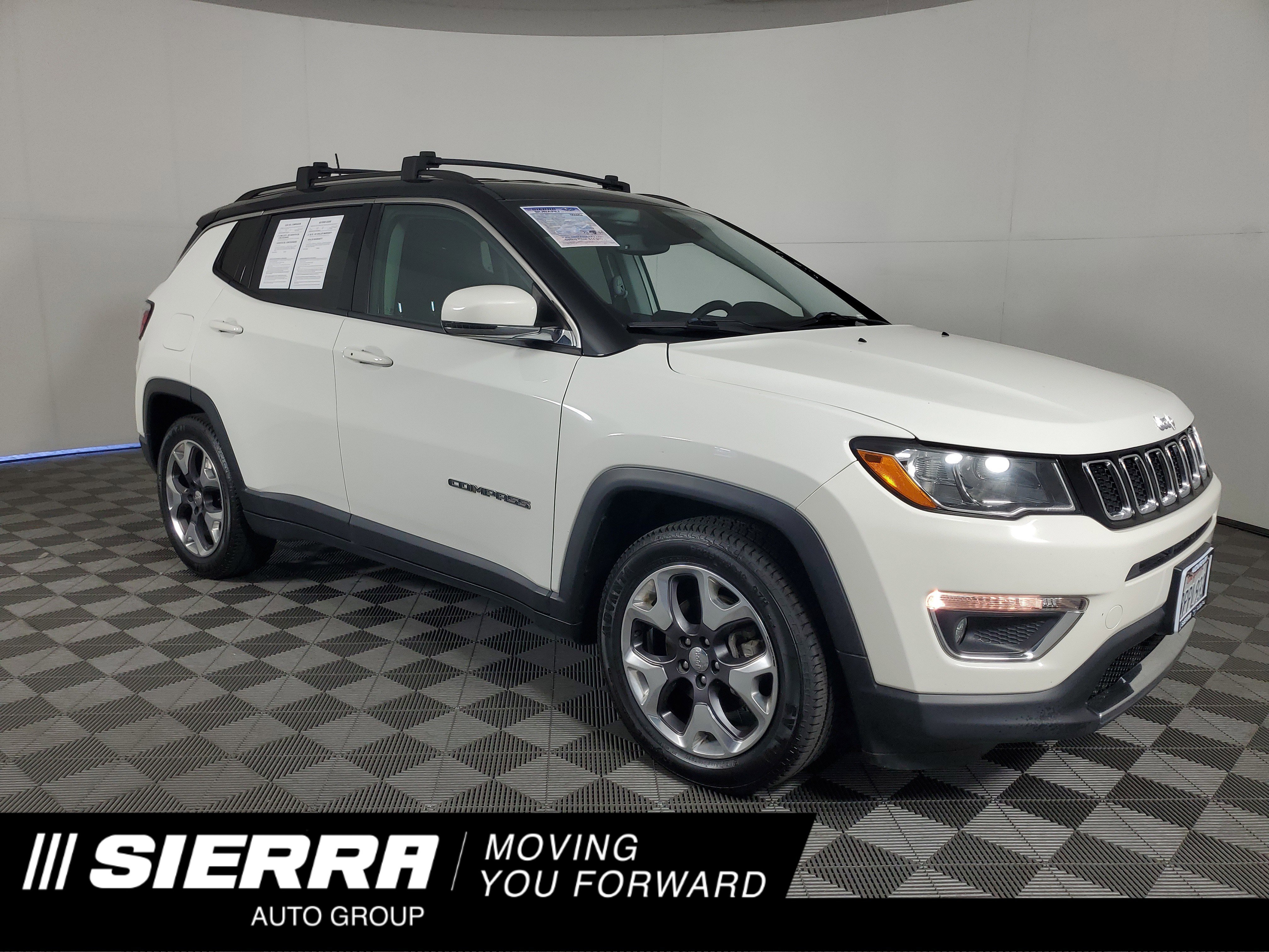 Used 2020 Jeep Compass Limited FWD image 1