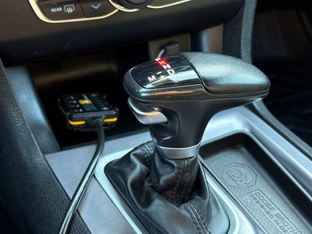 Used 2023 Dodge Charger R/T w/ Performance Handling Group RWD image 25