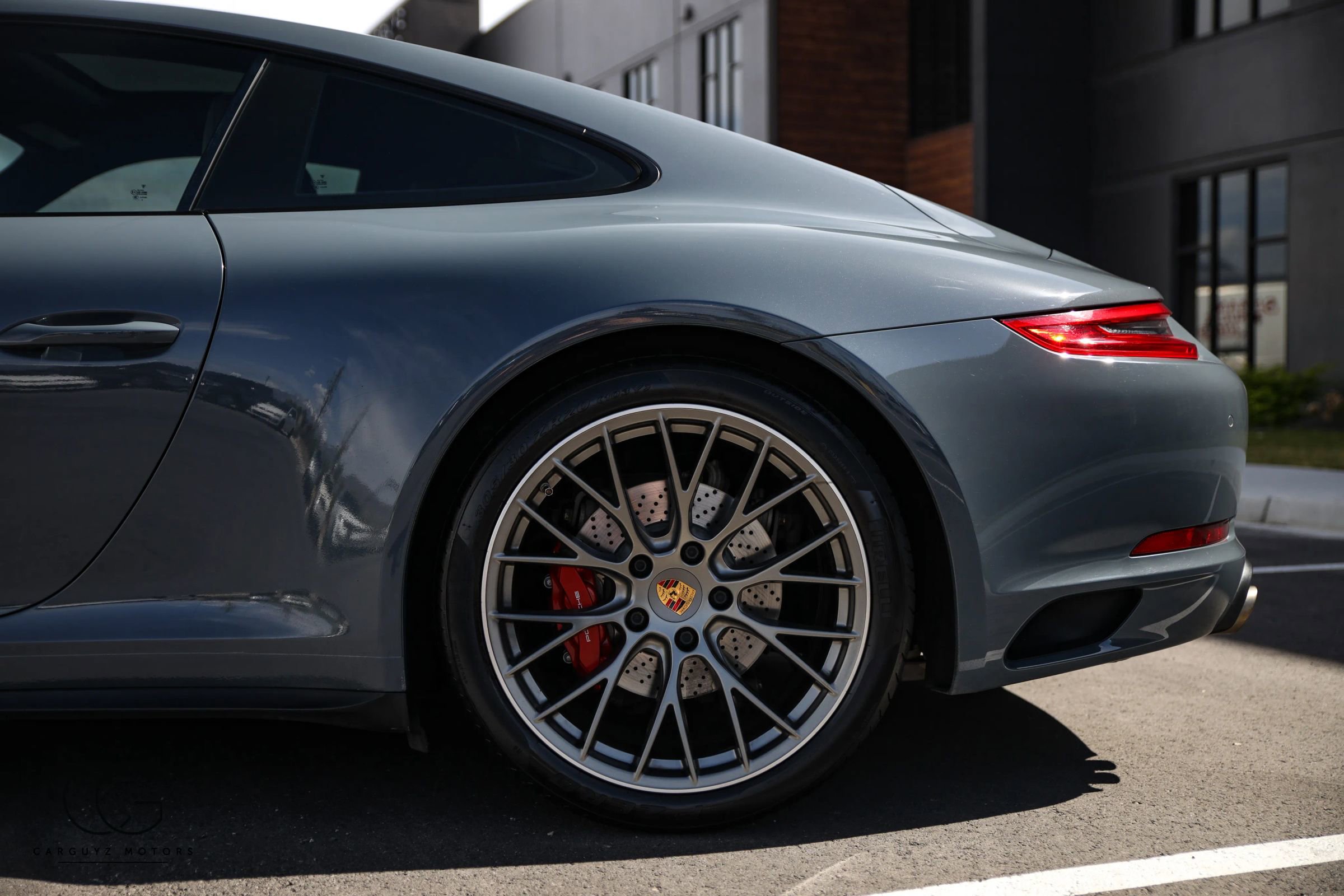 Used 2017 Porsche 911 Carrera 4S image 11