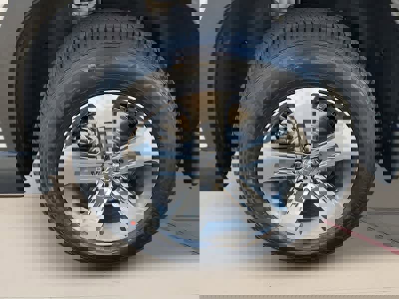 New 2025 Honda Pilot EX-L image 9