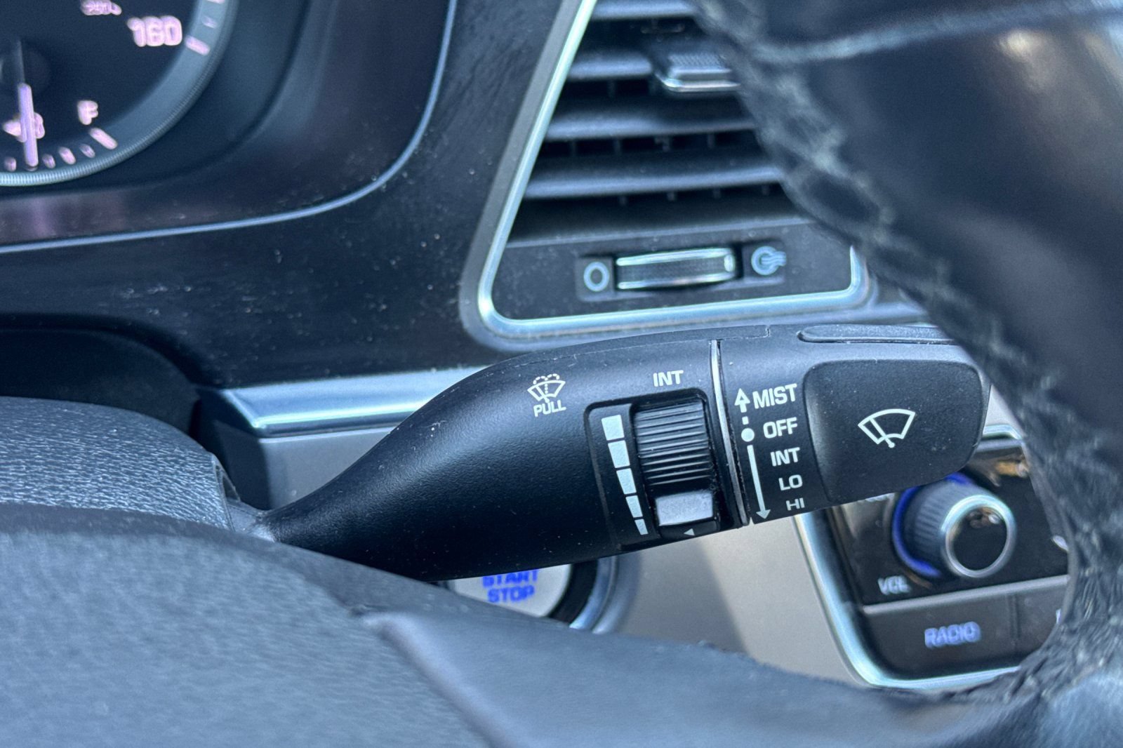 Used 2016 Hyundai Sonata Limited FWD image 37