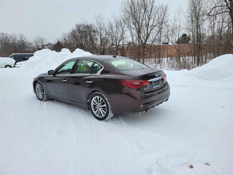 Used 2018 INFINITI Q50 Luxe image 4