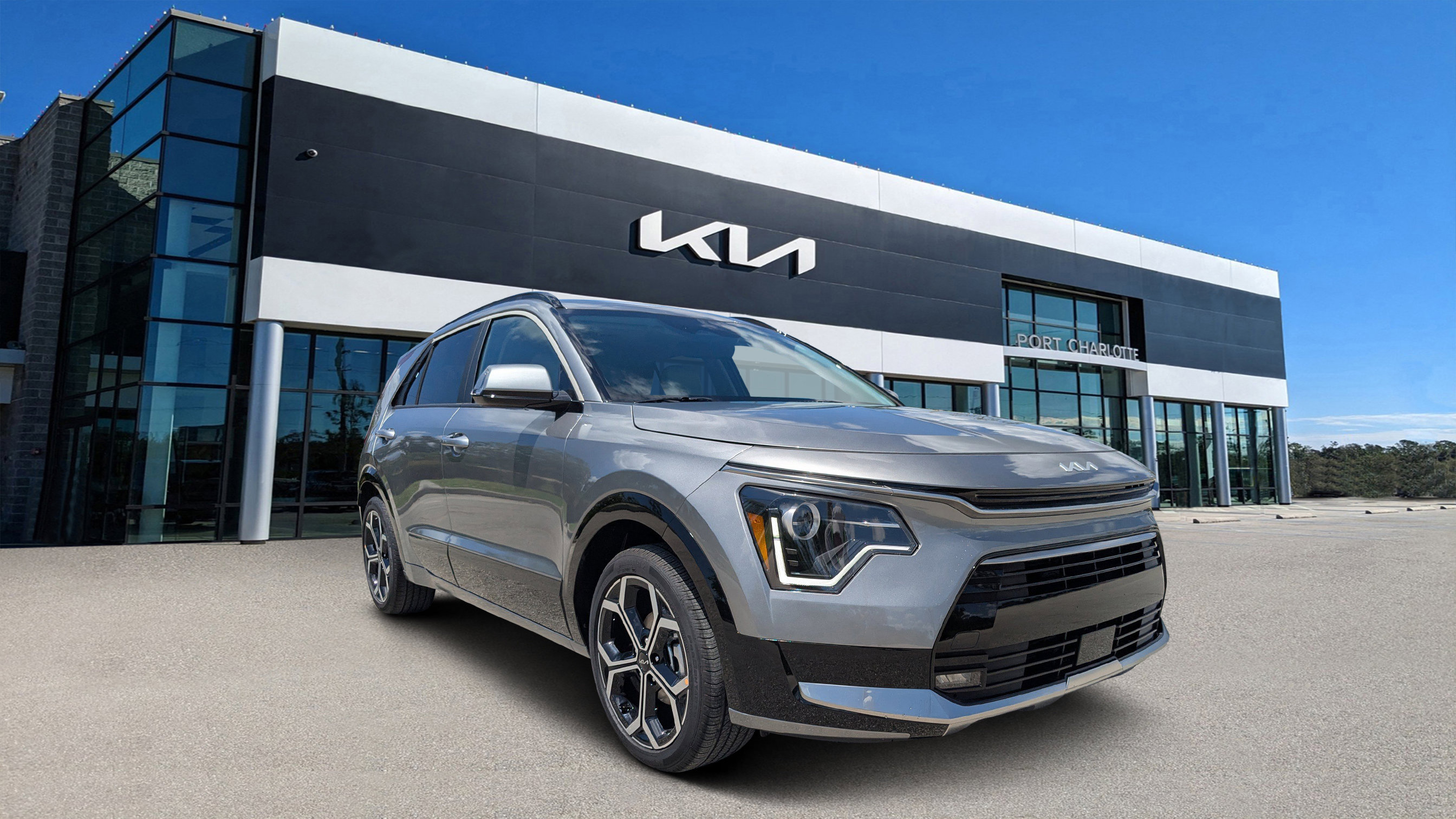 New 2025 Kia Niro EX Touring