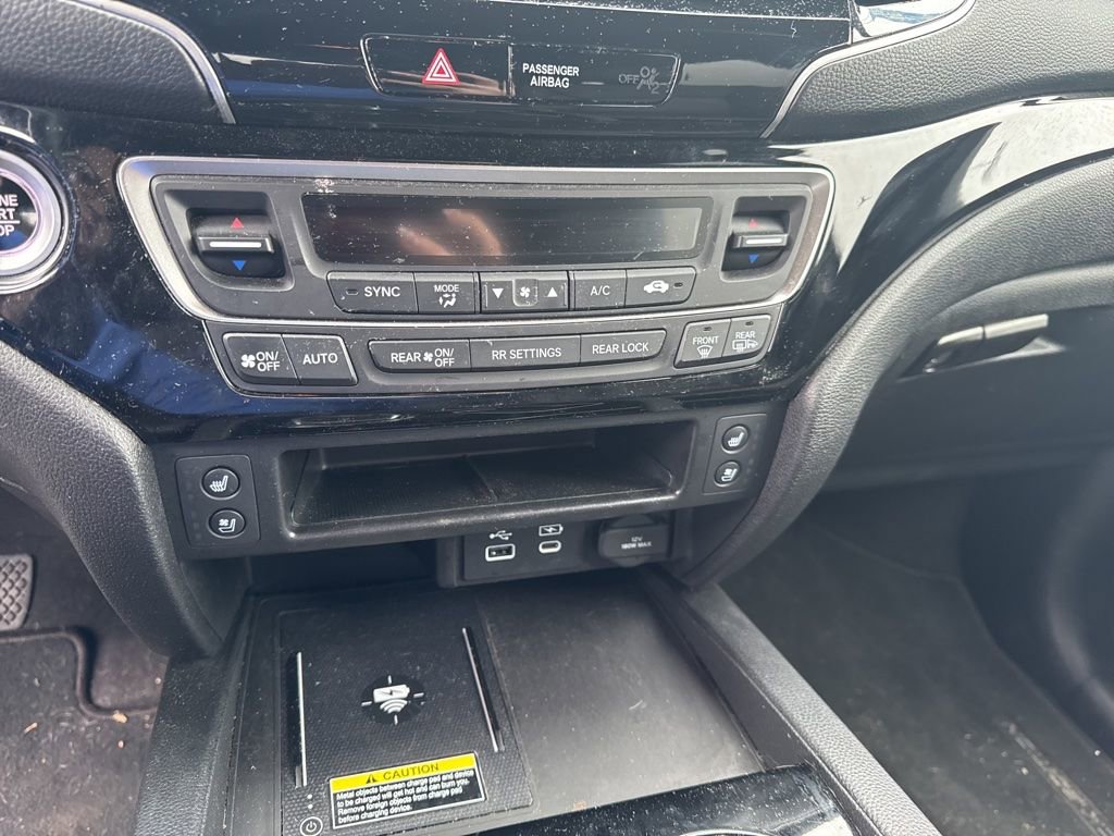 Used 2024 Honda Passport Black Edition image 5