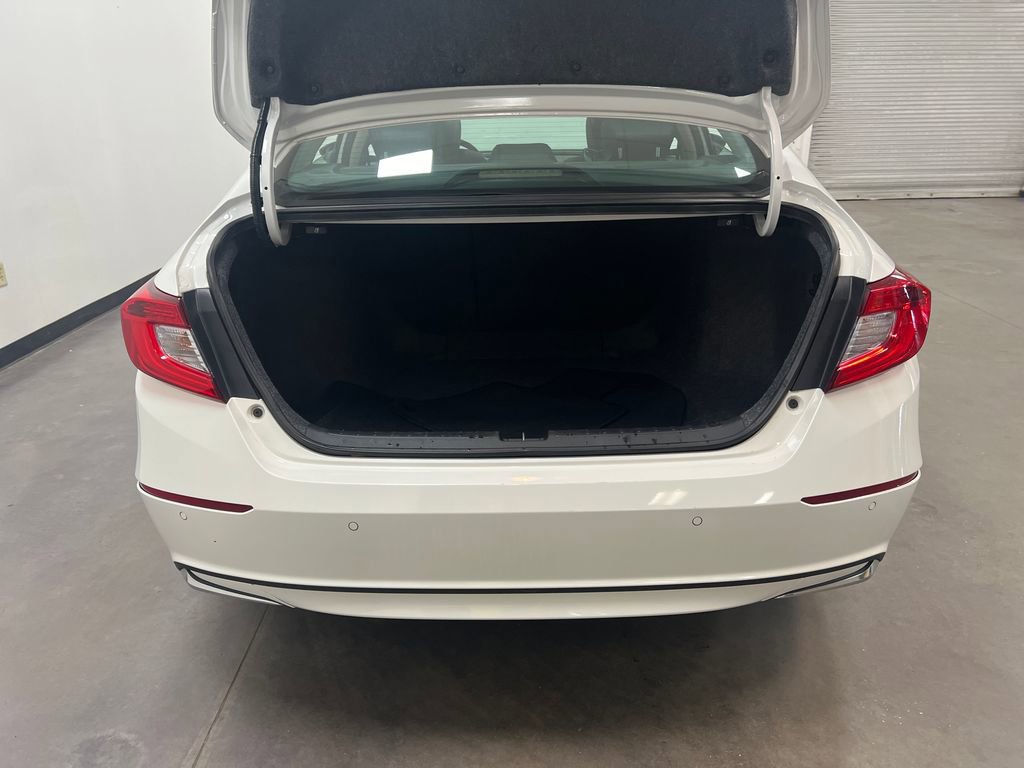 Used 2019 Honda Accord Touring image 23
