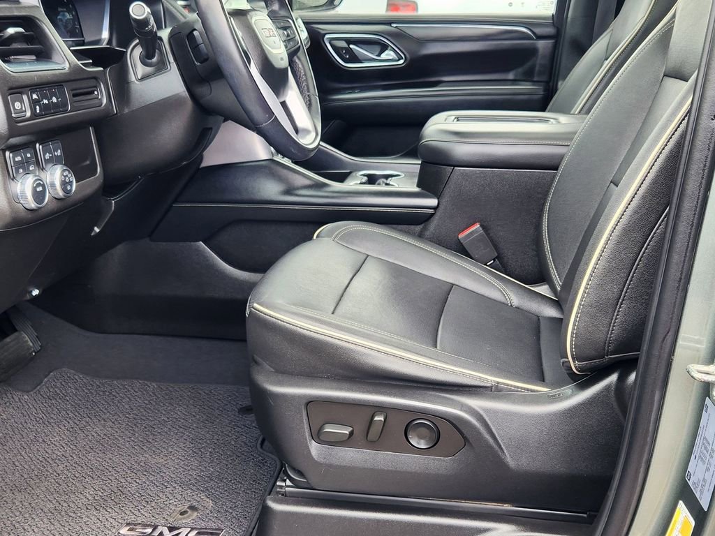 Certified 2023 GMC Yukon XL SLT image 12