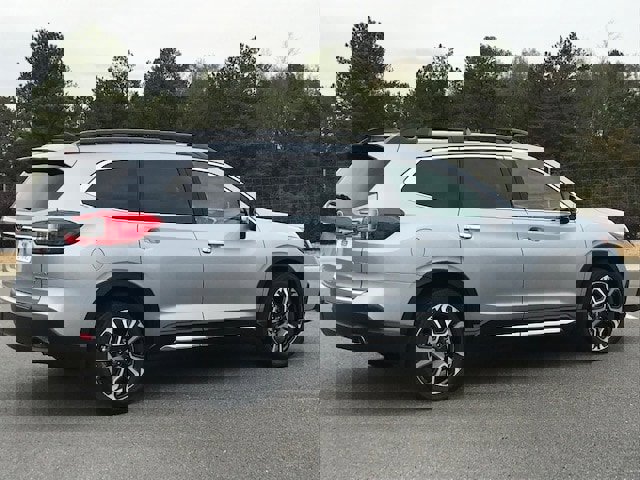 Certified 2023 Subaru Ascent Touring image 4