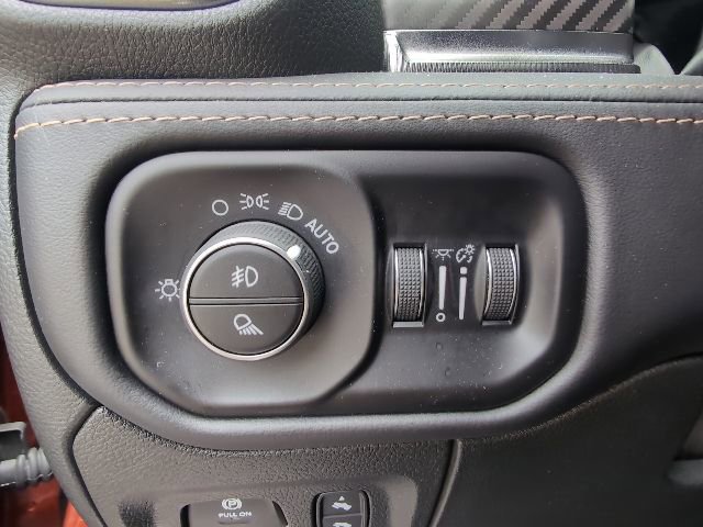 Used 2024 RAM 1500 TRX AWD/4WD image 18