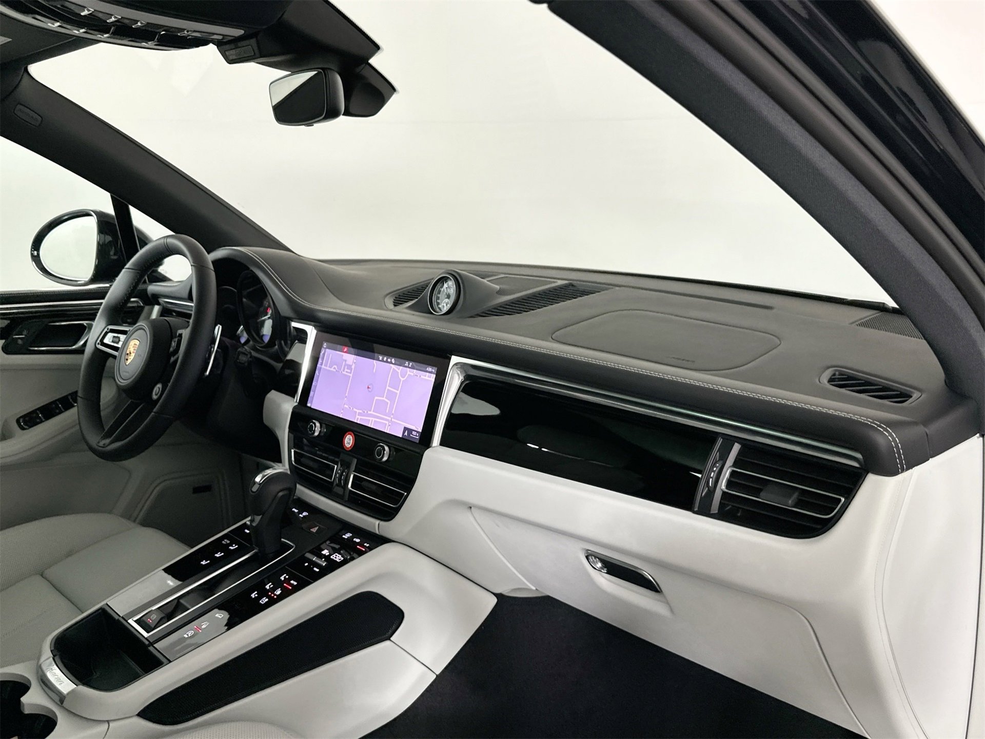 New 2026 Porsche Macan S image 30