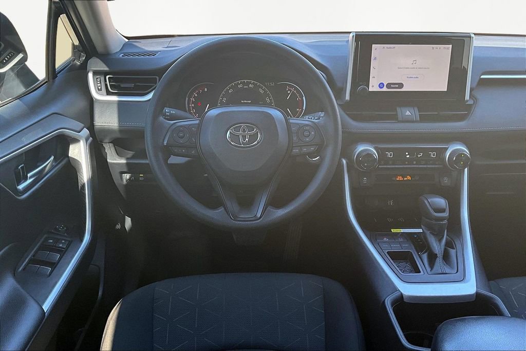 Used 2023 Toyota RAV4 XLE image 5