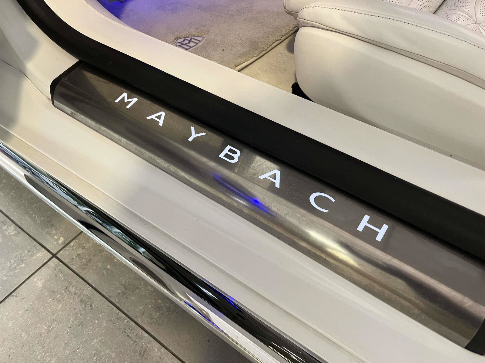 Certified 2026 Mercedes-Benz Maybach SL 680 image 34