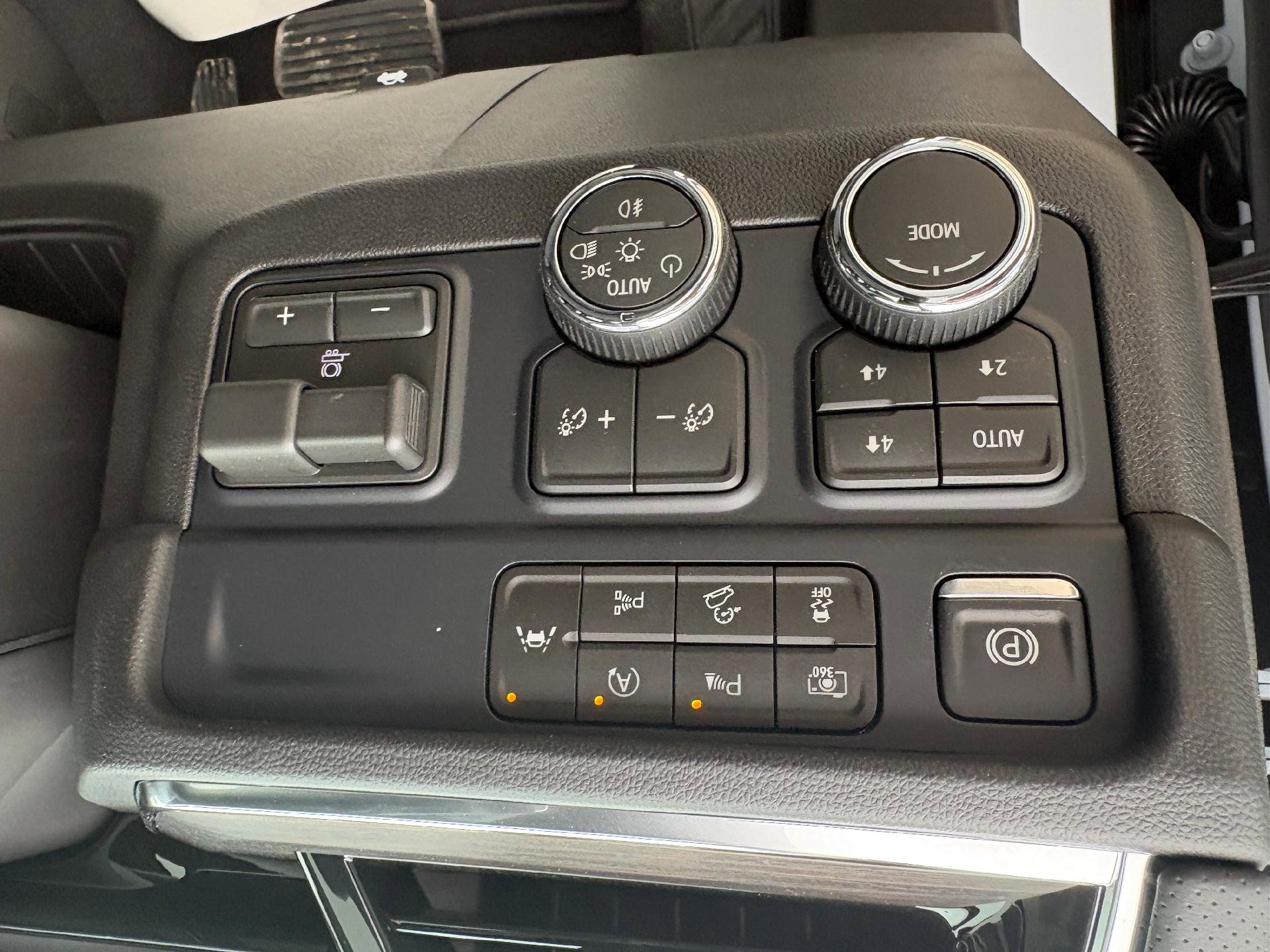 New 2026 Chevrolet Tahoe Premier w/ Sun And Tow Package image 20