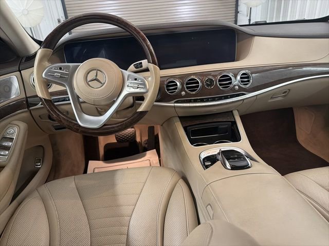Used 2019 Mercedes-Benz S 560 4MATIC Sedan image 16