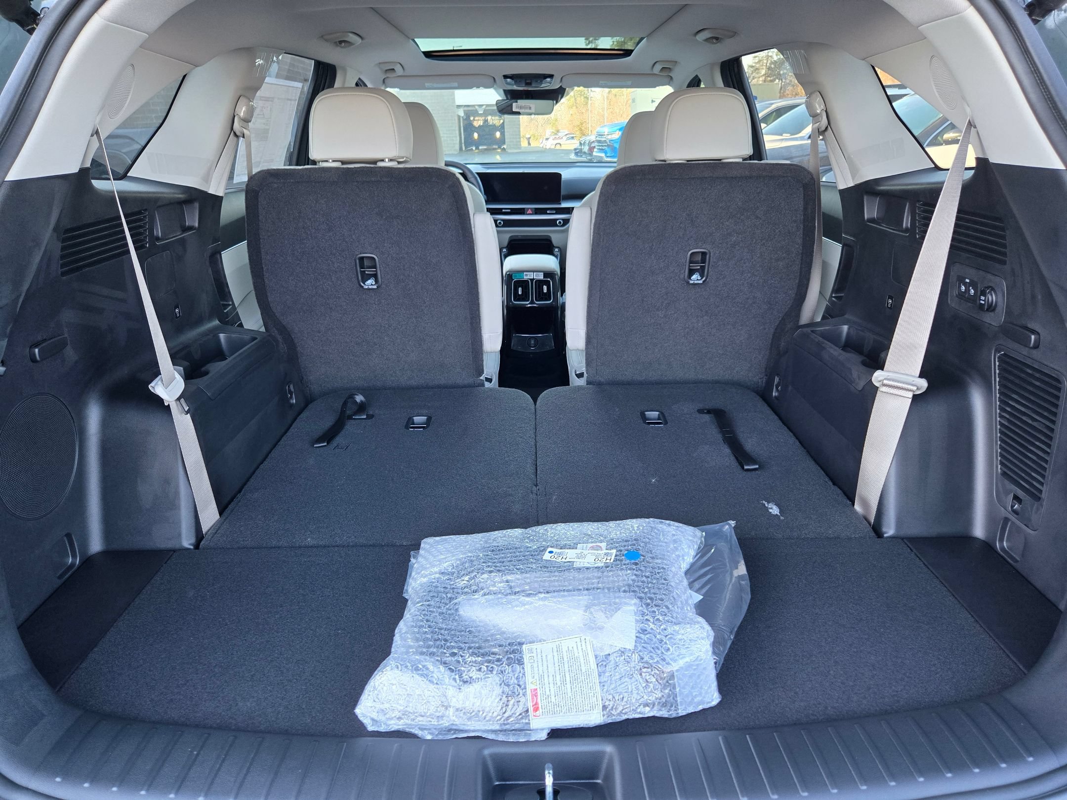 New 2026 Kia Sorento EX w/ EX Premium Package AWD/4WD image 28
