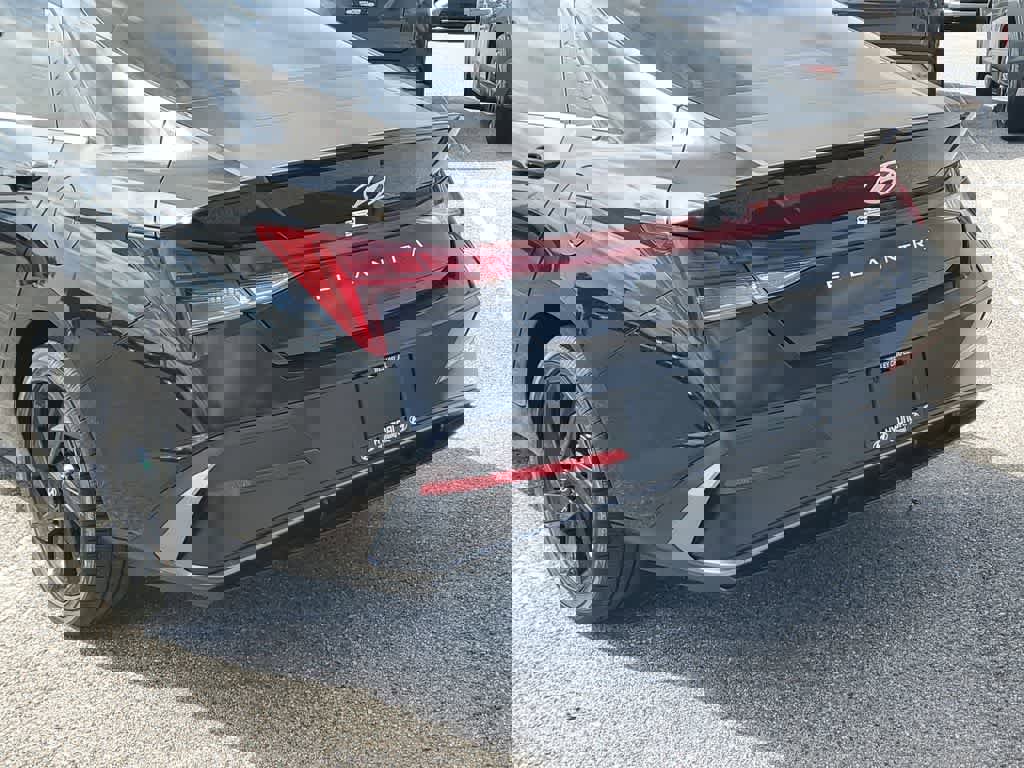 New 2026 Hyundai Elantra SEL Sport Premium image 7