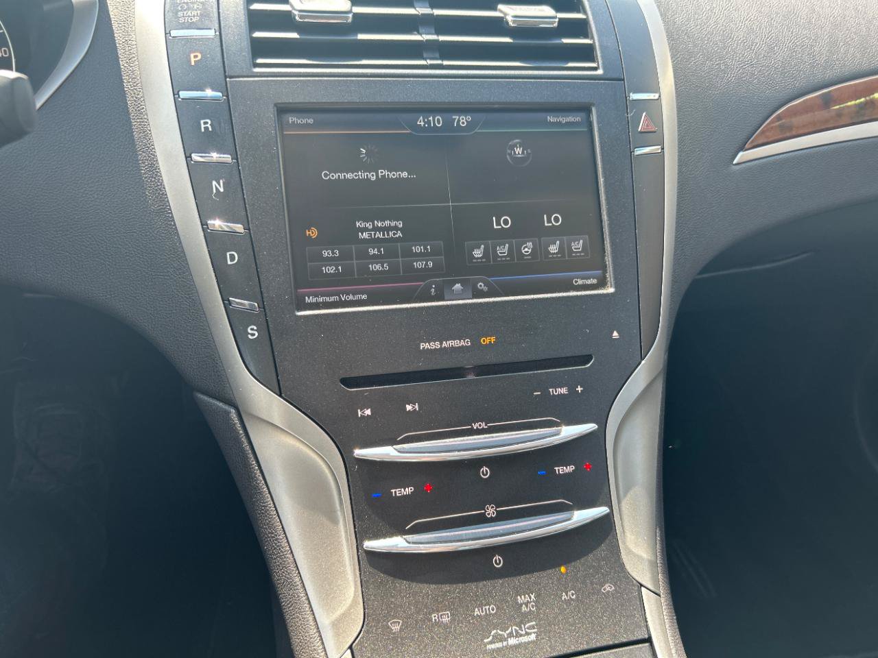 Used 2014 Lincoln MKZ AWD image 13