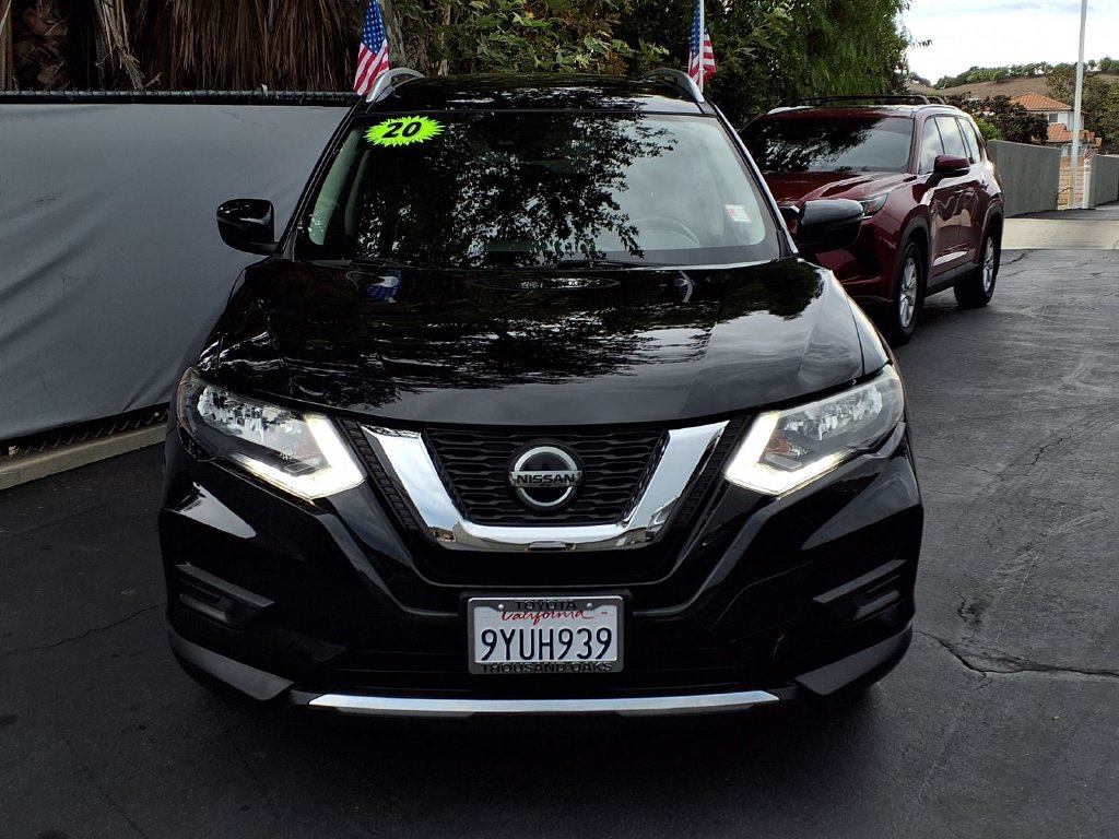 Used 2020 Nissan Rogue SV AWD/4WD image 2