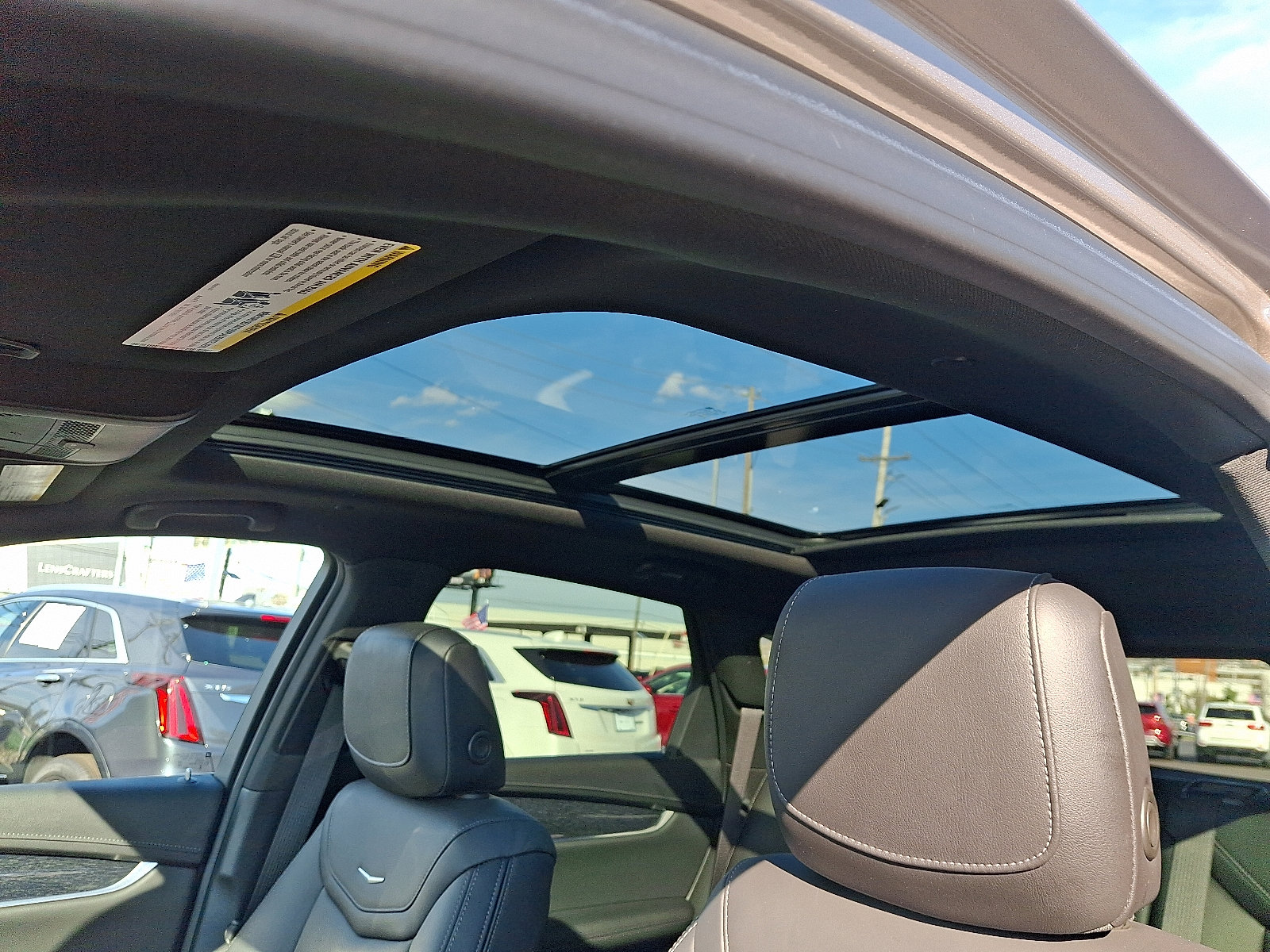 Certified 2023 Cadillac XT5 Premium Luxury image 13