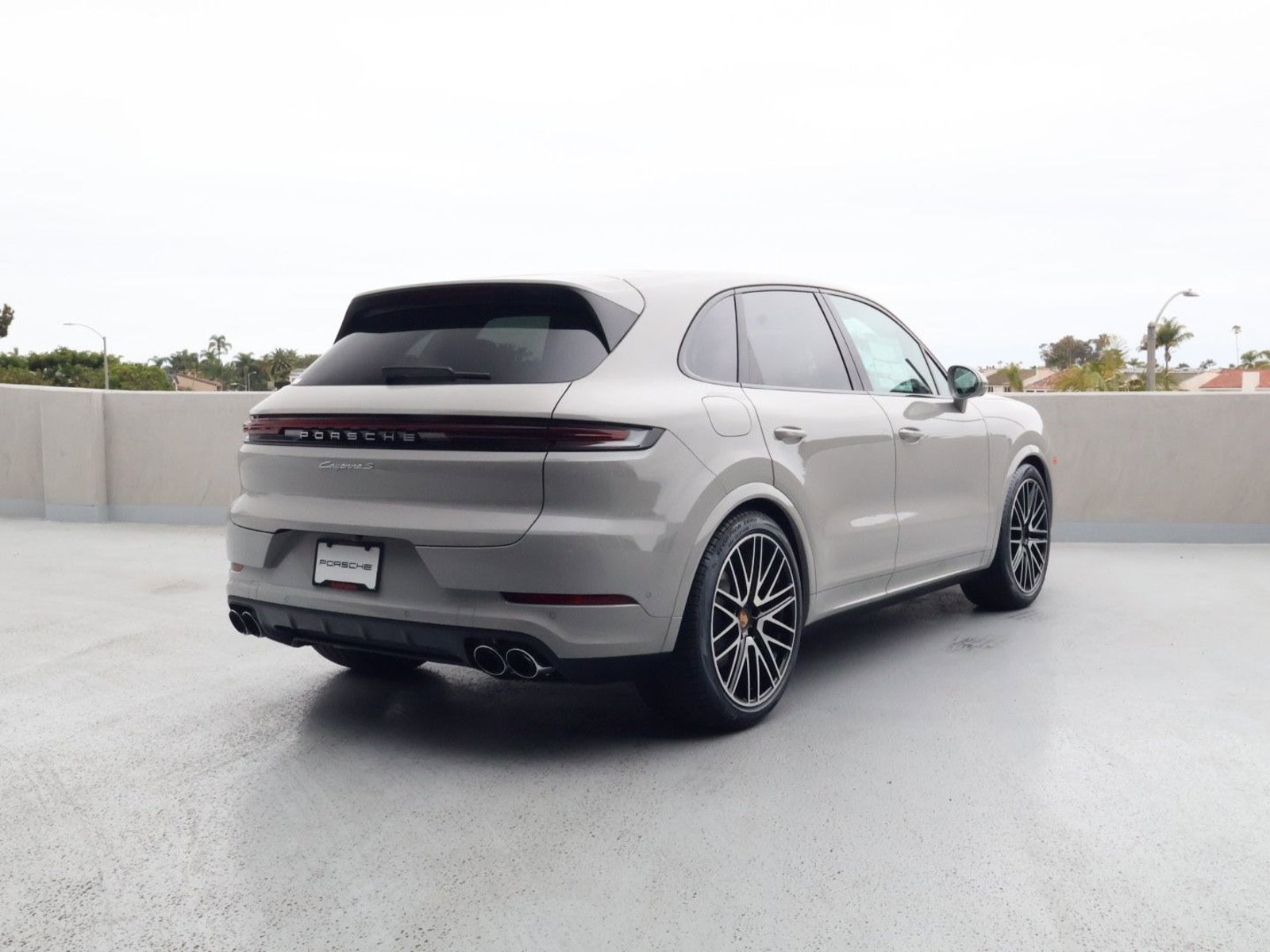 New 2026 Porsche Cayenne S AWD/4WD image 9